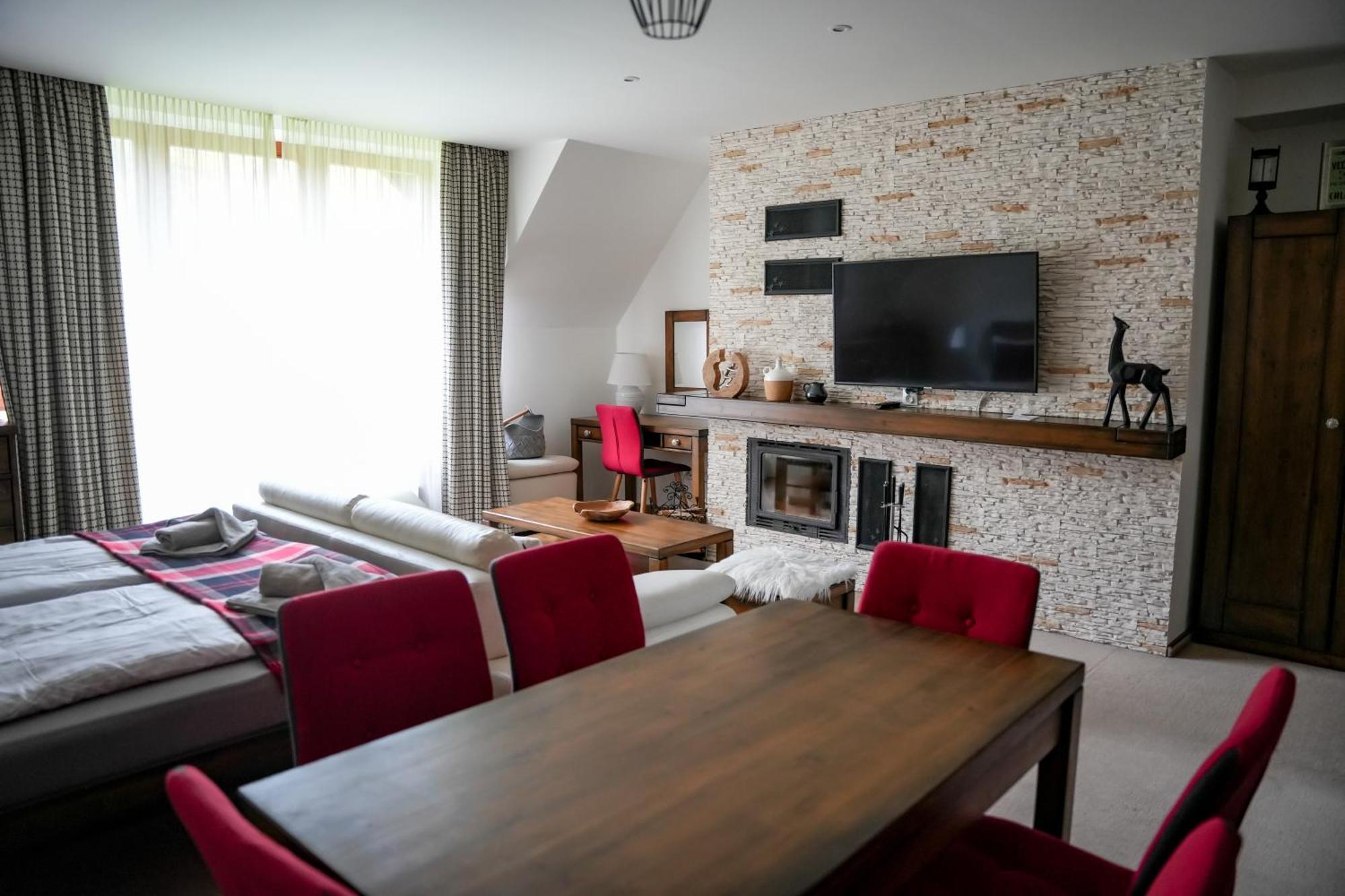 Family Apartment In Tatranska Lomnica Ngoại thất bức ảnh