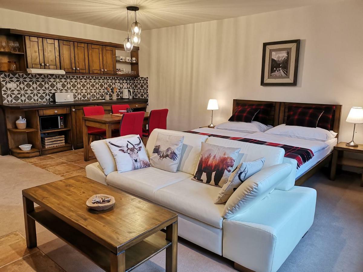 Family Apartment In Tatranska Lomnica Ngoại thất bức ảnh